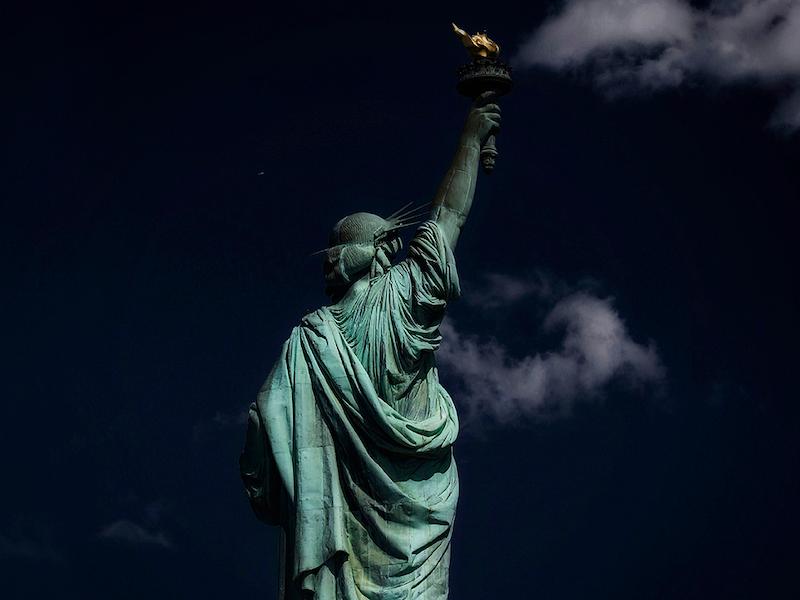 Rescate: La autoridad democrática al final del siglo