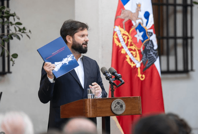 Los restos del día (en Boricton Hall)