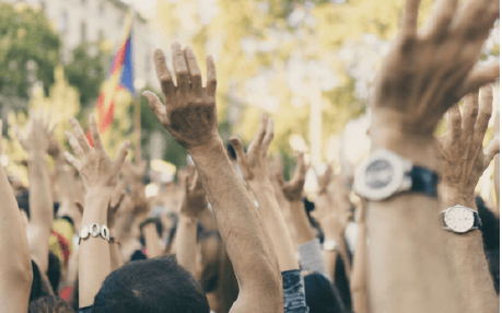 Editorial: La gran fractura: ideas y política en el Chile actual