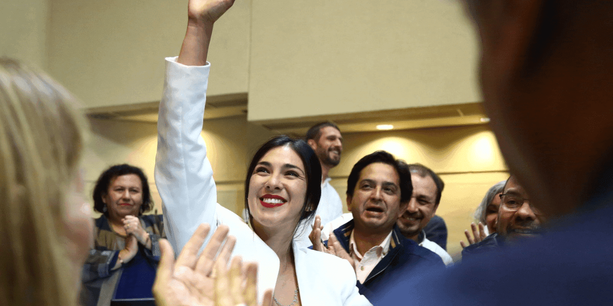El comunismo chileno, entre la calle y el gobierno